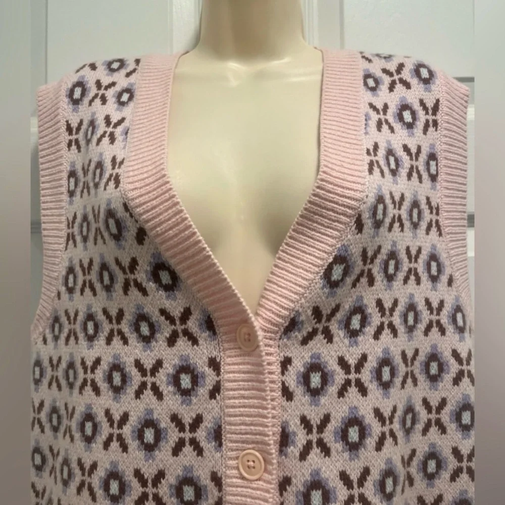 Aritzia Sunday Best Sun Deh Sweater Vest in Preston Colorway - Small - EUC